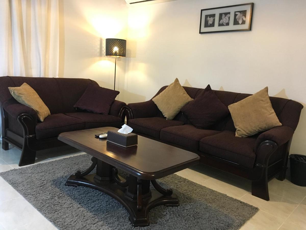 Al-Rehab Luxury Apartment Families Only El El Cairo Exterior foto